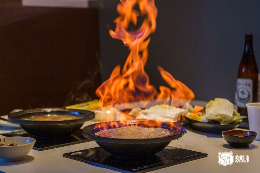 狂一鍋 台中漢口店|超人氣排隊名店,最潮必吃台式火鍋,還有自助吧吃到飽