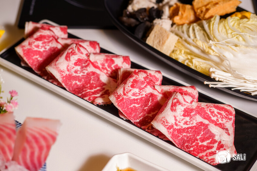 狂一鍋 台中漢口店|超人氣排隊名店,最潮必吃台式火鍋,還有自助吧吃到飽