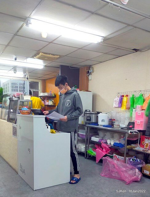 南港美食「二姐麵店」(Short Rib Crispy Noodles & light dishes store), Taipei, Taiwan, SJKen, Jan 16, 2022.