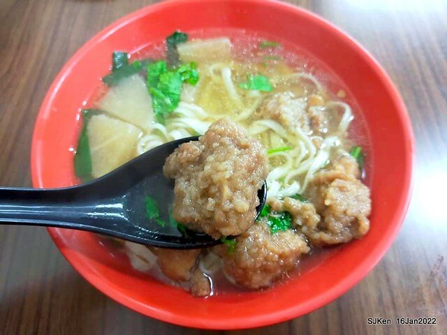 南港美食「二姐麵店」(Short Rib Crispy Noodles & light dishes store), Taipei, Taiwan, SJKen, Jan 16, 2022.
