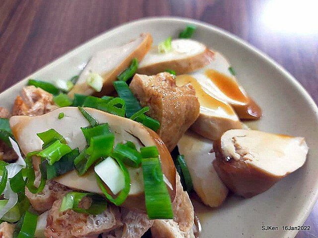 南港美食「二姐麵店」(Short Rib Crispy Noodles & light dishes store), Taipei, Taiwan, SJKen, Jan 16, 2022.