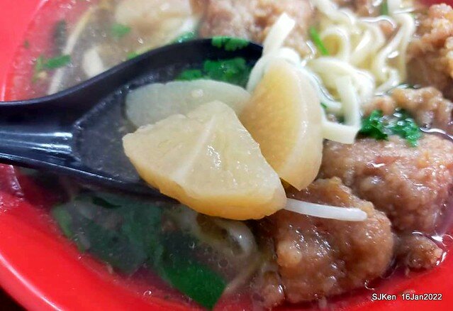 南港美食「二姐麵店」(Short Rib Crispy Noodles & light dishes store), Taipei, Taiwan, SJKen, Jan 16, 2022.