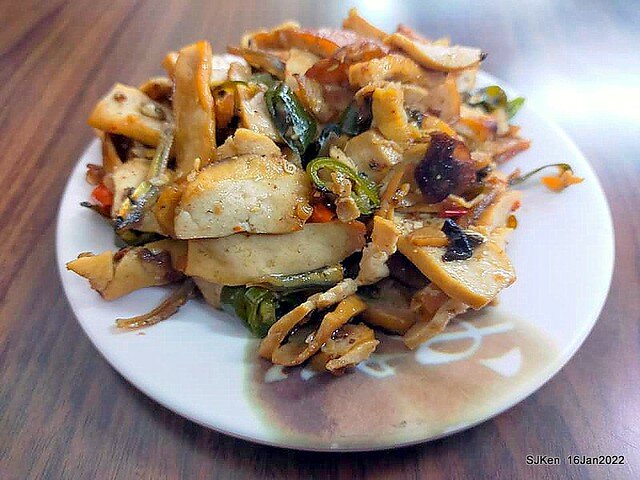 南港美食「二姐麵店」(Short Rib Crispy Noodles & light dishes store), Taipei, Taiwan, SJKen, Jan 16, 2022.