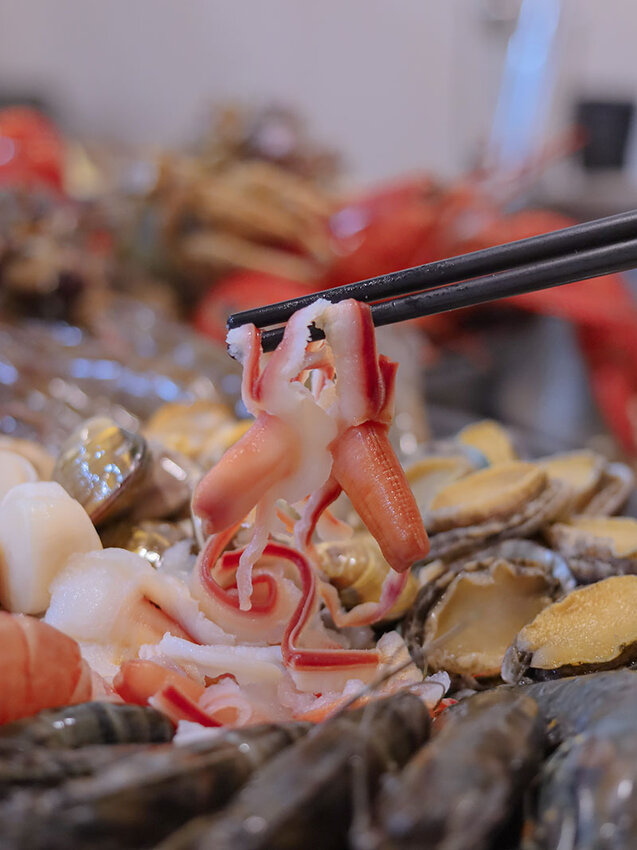 新竹湖口 印in麻辣鍋放題 | 眼斑、青龍、波士頓龍蝦吃到飽,再送10倍大的斯里蘭卡帝王長臂蝦