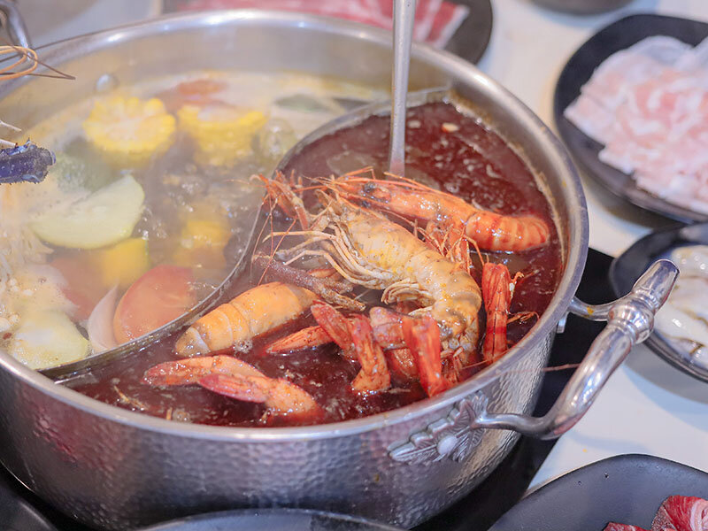 新竹湖口 印in麻辣鍋放題 | 眼斑、青龍、波士頓龍蝦吃到飽,再送10倍大的斯里蘭卡帝王長臂蝦