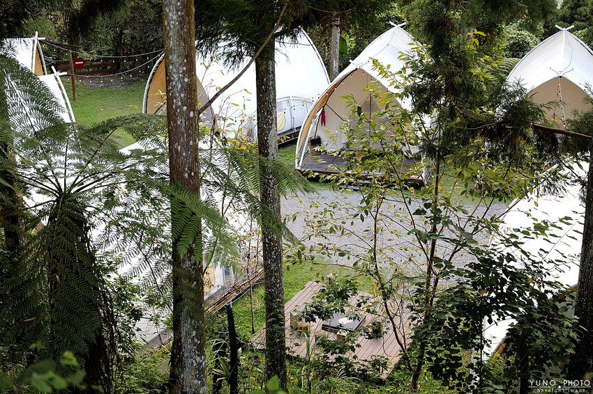 雲海山嵐環抱宛如人間仙境 白蘭部落超美秘境！高海拔森林系豪華露營 一泊二食｜蟬說：霧繞(新竹豪華露營推