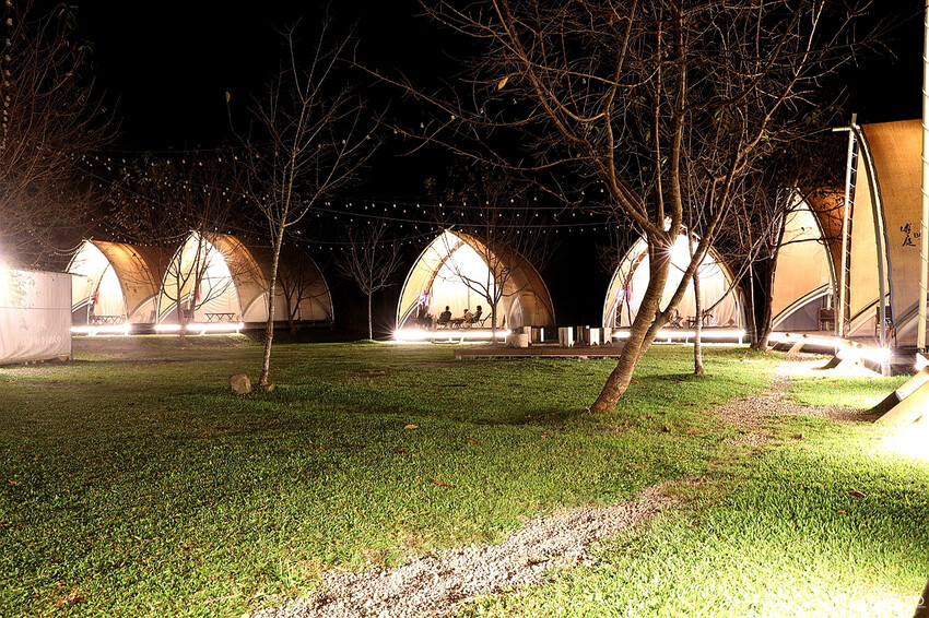 雲海山嵐環抱宛如人間仙境 白蘭部落超美秘境！高海拔森林系豪華露營 一泊二食｜蟬說：霧繞(新竹豪華露營推