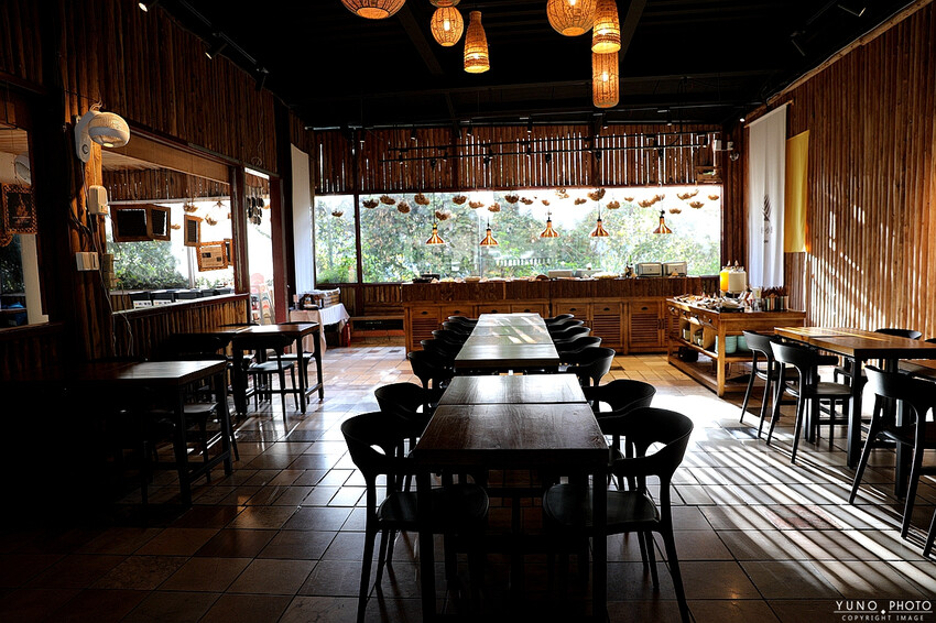 雲海山嵐環抱宛如人間仙境 白蘭部落超美秘境！高海拔森林系豪華露營 一泊二食｜蟬說：霧繞(新竹豪華露營推