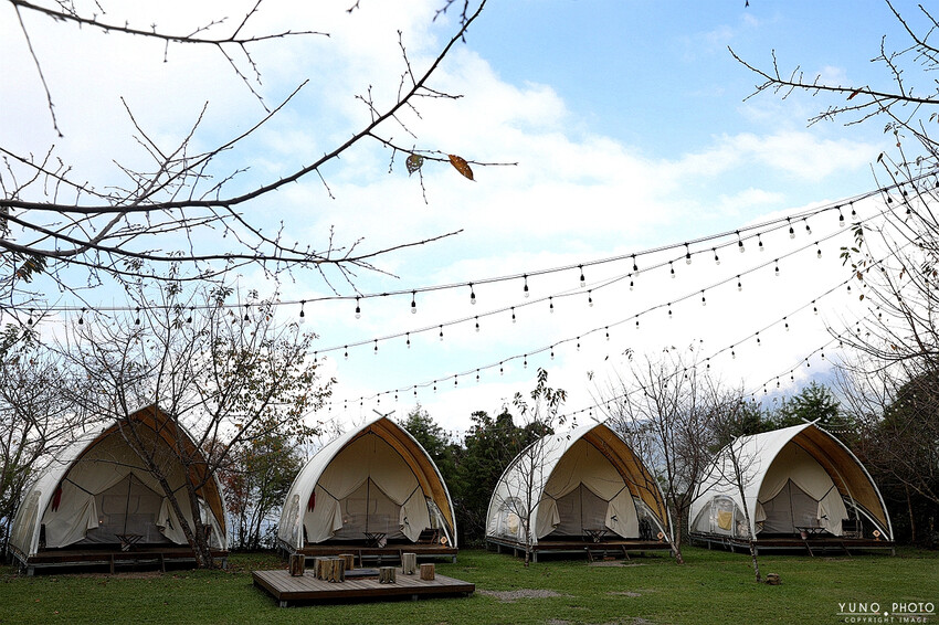 雲海山嵐環抱宛如人間仙境 白蘭部落超美秘境！高海拔森林系豪華露營 一泊二食｜蟬說：霧繞(新竹豪華露營推