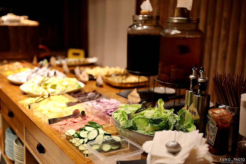 雲海山嵐環抱宛如人間仙境 白蘭部落超美秘境！高海拔森林系豪華露營 一泊二食｜蟬說：霧繞(新竹豪華露營推