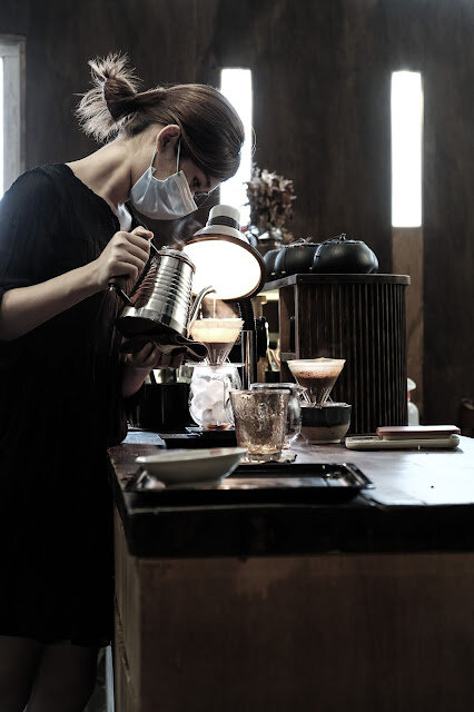 [秋，高雄] 嘗一口港邊的那股溫醇 - 海珈琲 海とコーヒー