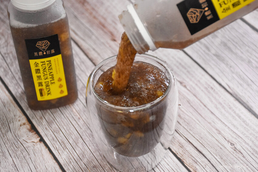 黑木耳飲品推薦│黑鑽．初露 木耳露6.jpg