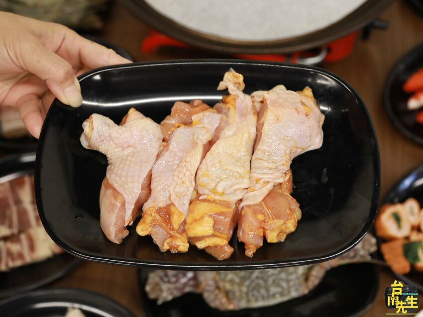 台南火烤兩吃/冰品+點心+飲料+白飯吃到飽無限享用/獨家特調燒烤醬