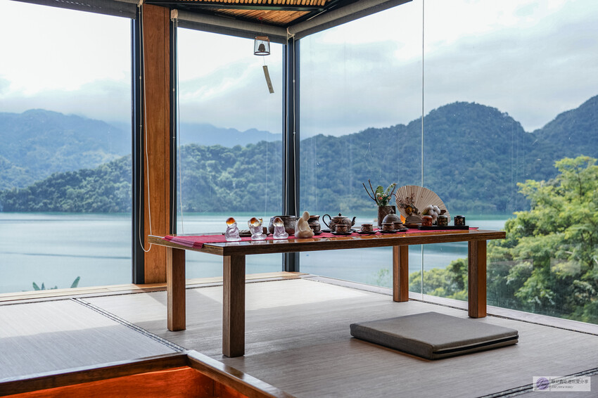 桃園環湖咖啡好食二館，絕美山湖景預約制，日式禪風美景拉麵超療癒。
