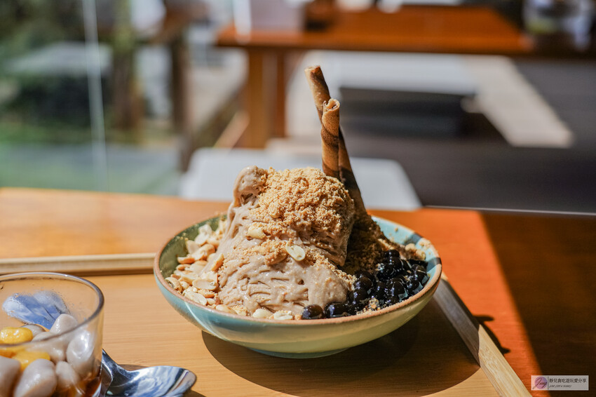 桃園環湖咖啡好食二館，絕美山湖景預約制，日式禪風美景拉麵超療癒。