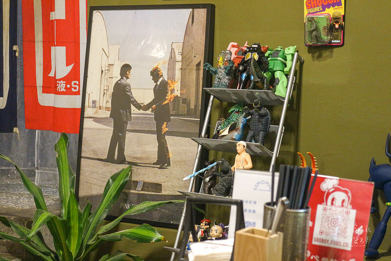 台中西區｜吃不到才會傷心！暖心暖胃好滋味、啤酒慢燉至軟嫩入口即化～獨特風味牛肉麵｜傷心餐飲企業