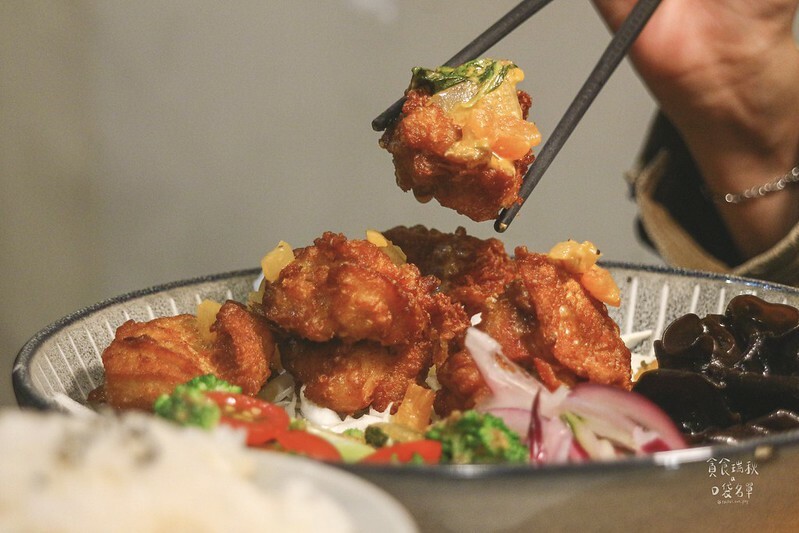 台中西區｜吃不到才會傷心！暖心暖胃好滋味、啤酒慢燉至軟嫩入口即化～獨特風味牛肉麵｜傷心餐飲企業