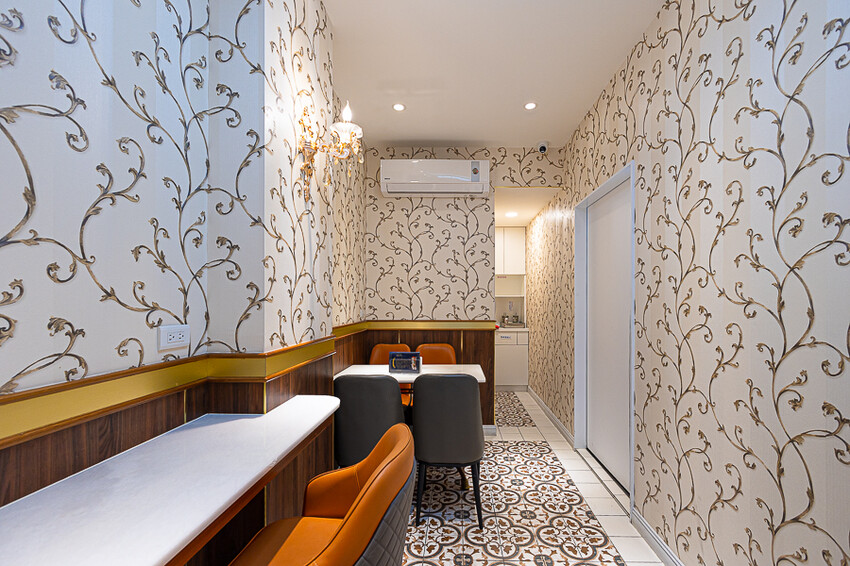 網美風格的精緻便當飲料店，有面漂亮的打卡牆，餐盒也有精緻跟小資兩種，點餐盒送飲料｜茶自點便當店南崁店