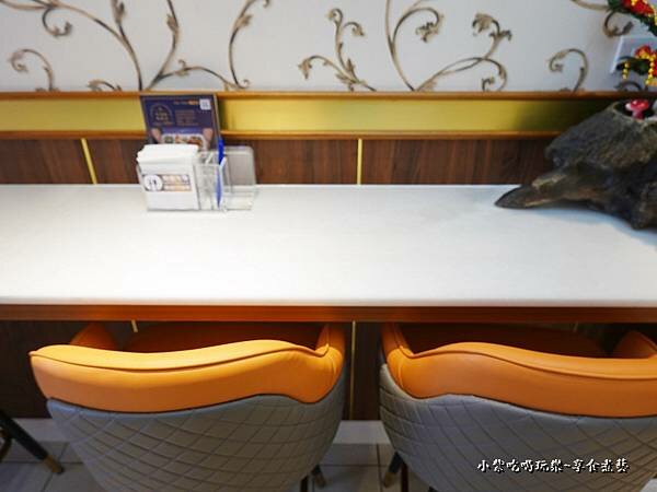 內用環境-茶自點便當店蘆竹南崁店 (2).jpg