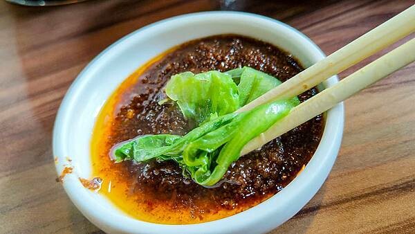 【蘆洲火鍋】羽臨創意湯鍋｜現點現煮七種不同口味的台式風味火鍋！湯頭一極棒