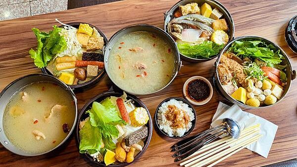 【蘆洲火鍋】羽臨創意湯鍋｜現點現煮七種不同口味的台式風味火鍋！湯頭一極棒