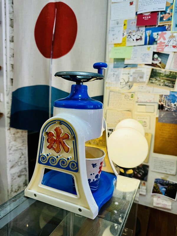 桃園市桃園區桃園｜老宅文青冰店～たまたま慢食堂，意外的熱門，意外的美味。(桃園美食/桃園老宅日式冰店）