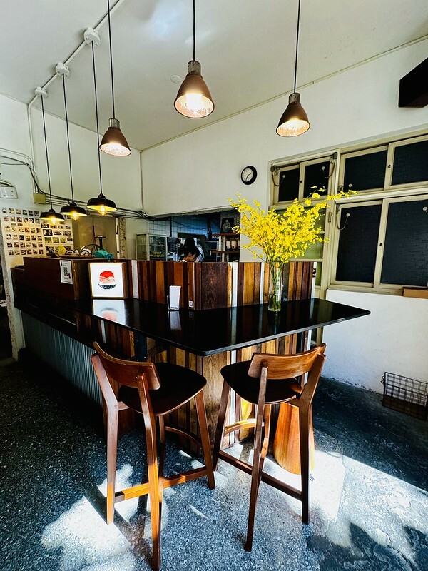 桃園市桃園區桃園｜老宅文青冰店～たまたま慢食堂，意外的熱門，意外的美味。(桃園美食/桃園老宅日式冰店）