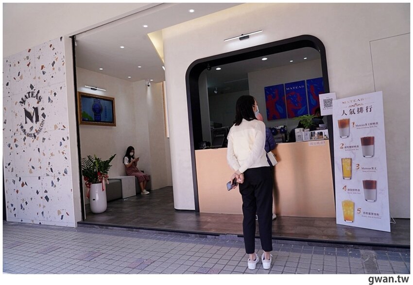 超霸氣!整瓶Dr.milker倒進去,好喝的鮮奶茶喝過就回不去