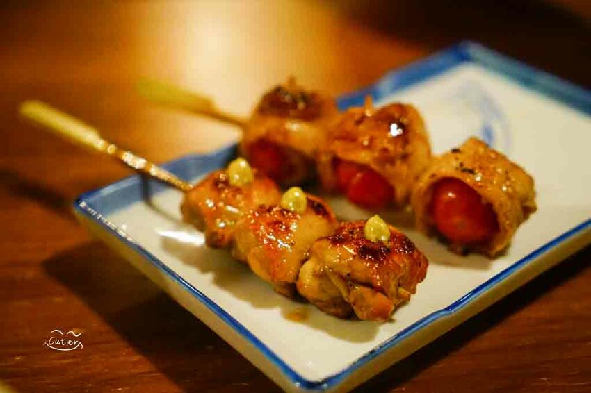 三輪仔串燒酒戶 斗六分舵｜雲林在地日式串燒酒戶 下班小酌最佳選擇 雲林斗六美食/宵夜/居酒屋 - Cutier吃飯中 日式經典串燒，老少咸宜的餐點內容，寧靜的夜晚就來一趟三輪仔之行吧！