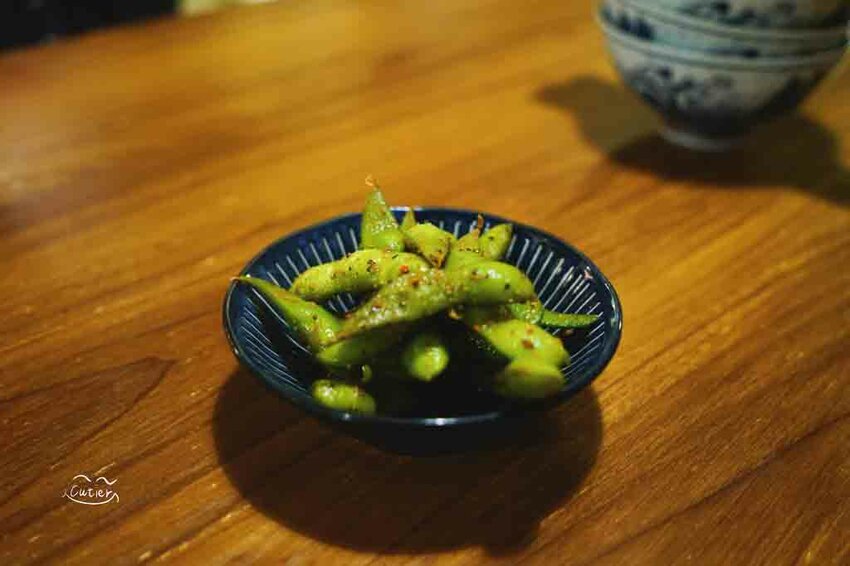 三輪仔串燒酒戶 斗六分舵｜雲林在地日式串燒酒戶 下班小酌最佳選擇 雲林斗六美食/宵夜/居酒屋 - Cutier吃飯中 日式經典串燒，老少咸宜的餐點內容，寧靜的夜晚就來一趟三輪仔之行吧！