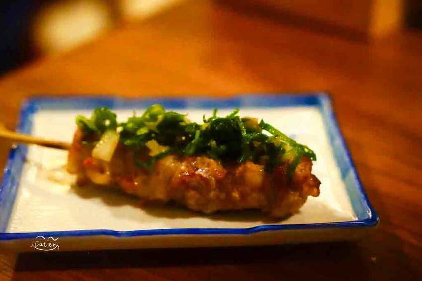 三輪仔串燒酒戶 斗六分舵｜雲林在地日式串燒酒戶 下班小酌最佳選擇 雲林斗六美食/宵夜/居酒屋 - Cutier吃飯中 日式經典串燒，老少咸宜的餐點內容，寧靜的夜晚就來一趟三輪仔之行吧！