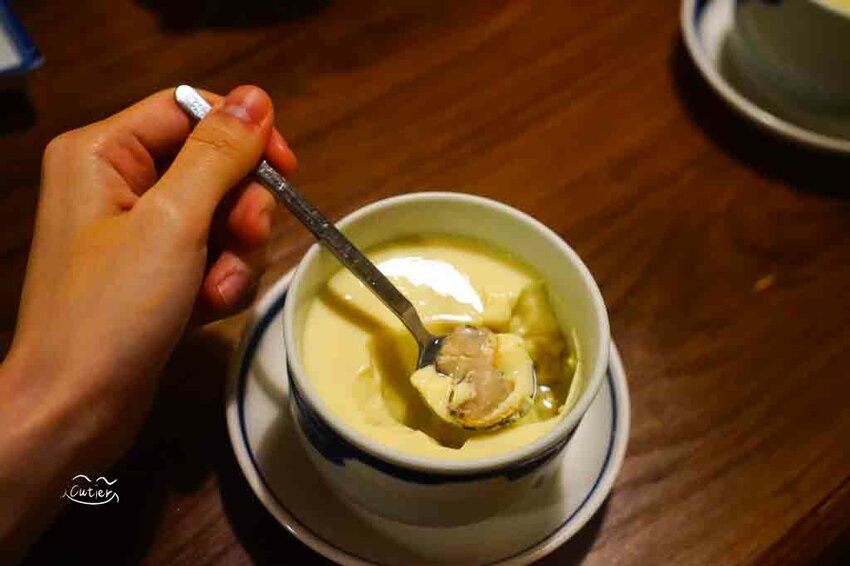 三輪仔串燒酒戶 斗六分舵｜雲林在地日式串燒酒戶 下班小酌最佳選擇 雲林斗六美食/宵夜/居酒屋 - Cutier吃飯中 日式經典串燒，老少咸宜的餐點內容，寧靜的夜晚就來一趟三輪仔之行吧！