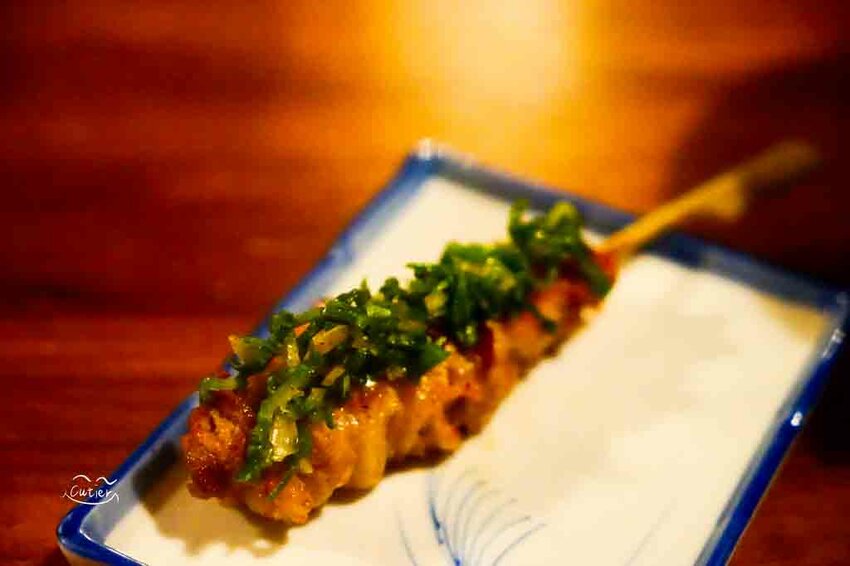 三輪仔串燒酒戶 斗六分舵｜雲林在地日式串燒酒戶 下班小酌最佳選擇 雲林斗六美食/宵夜/居酒屋 - Cutier吃飯中 日式經典串燒，老少咸宜的餐點內容，寧靜的夜晚就來一趟三輪仔之行吧！