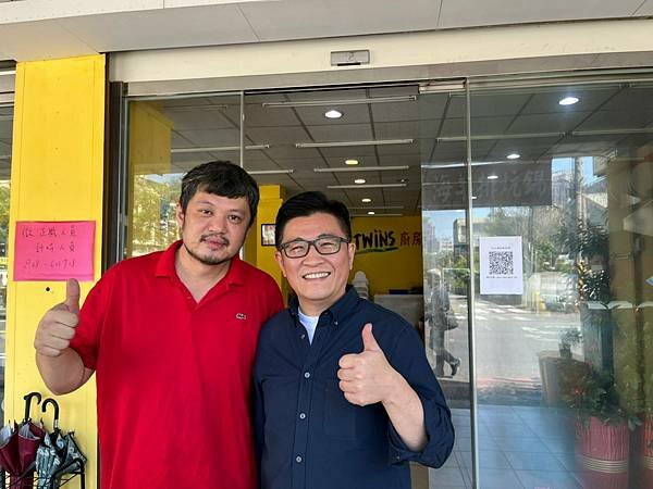 /tmp/phpT9YSjt /tmp/phpT9YSjt