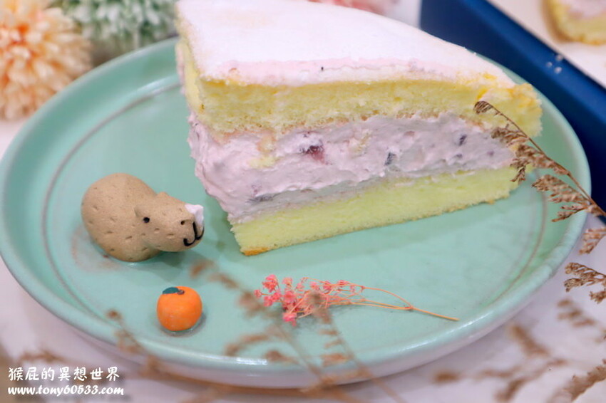 台中超好吃波士頓派，超強爆料甜點超像巨大馬卡龍有夠可愛，彌月蛋糕65折超划算