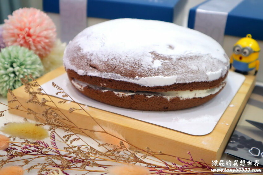 台中超好吃波士頓派，超強爆料甜點超像巨大馬卡龍有夠可愛，彌月蛋糕65折超划算