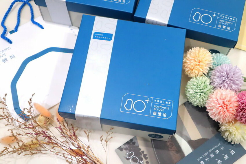 台中超好吃波士頓派，超強爆料甜點超像巨大馬卡龍有夠可愛，彌月蛋糕65折超划算