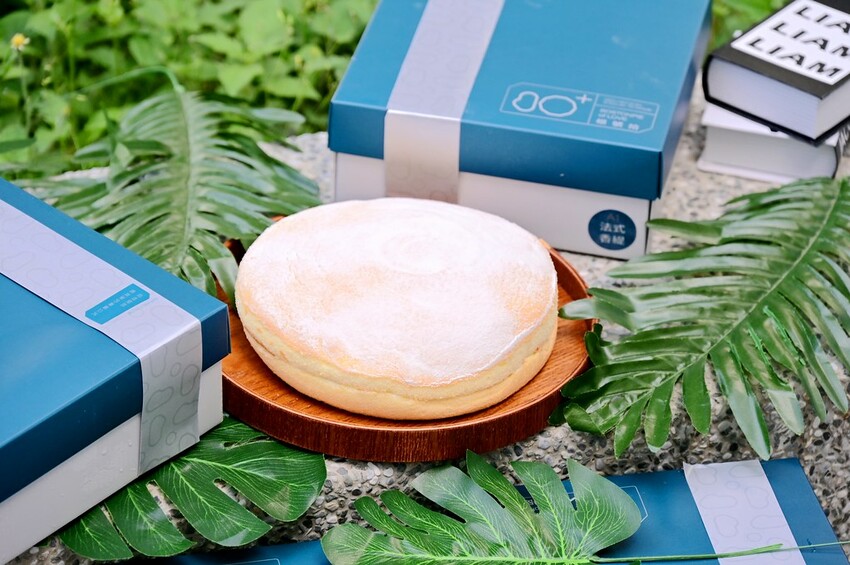 台中新開幕彌月蛋糕只要65折超划算 芒果時光新鮮芒果多又大塊 時尚黑芋泥必吃/根號拾手作波士頓派