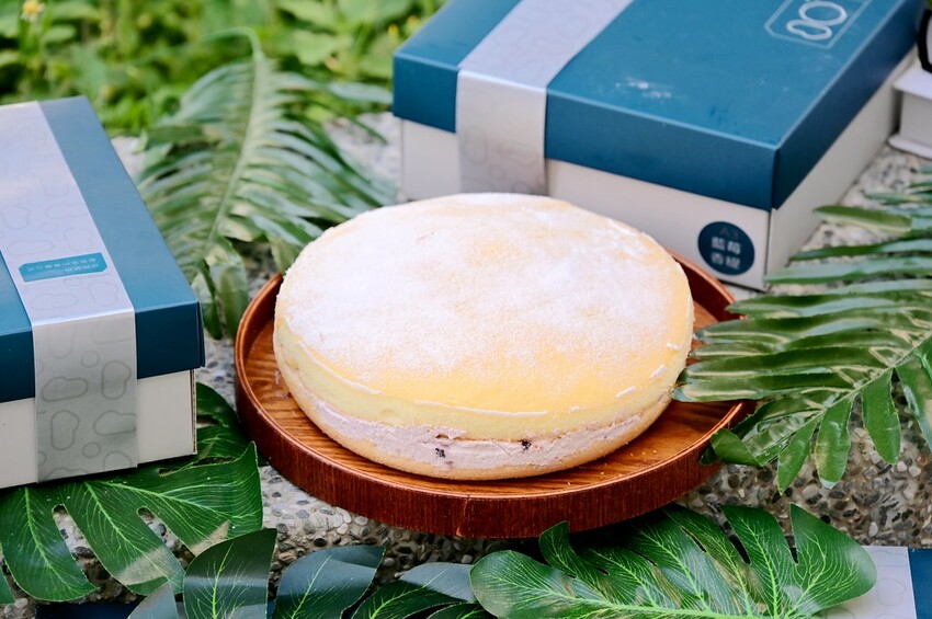 台中新開幕彌月蛋糕只要65折超划算 芒果時光新鮮芒果多又大塊 時尚黑芋泥必吃/根號拾手作波士頓派