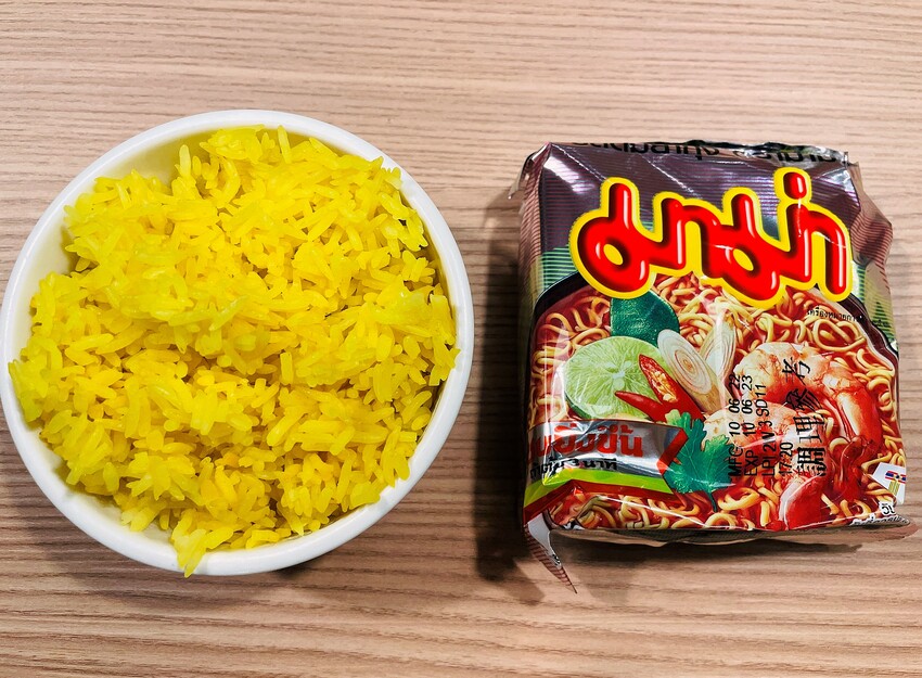 【追樂祕式泰鍋物 板橋重慶店】火鍋第一品牌-最狂排隊名店，湯頭『泰』正點了！最強「祕式泰式冬陰功」＋酸爽甘甜「椰子雞」水嫩椰肉讓人驚喜！