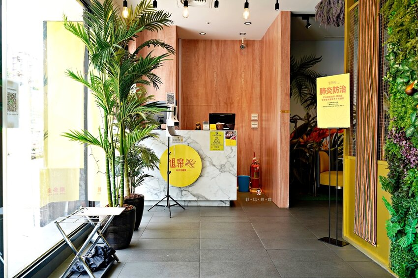 batch__DSC2885.jpg batch__DSC2885.jpg