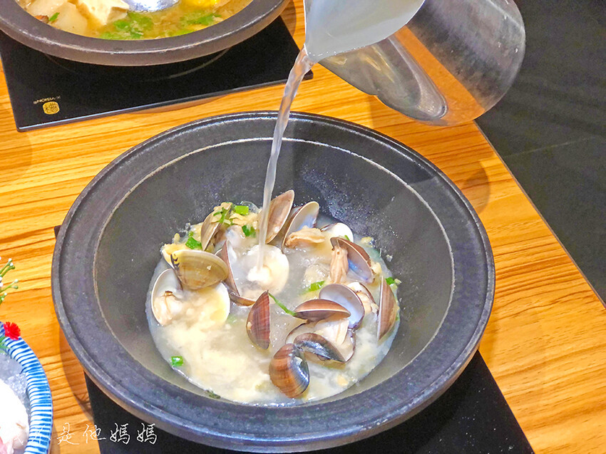 林口宵夜推薦,林口宵夜餐廳,肉多多火鍋新品牌,台人玩鍋,王品台式火鍋,王品尬鍋,林口台菜料理,台式火鍋,林口交流道美食,肉多多吃到飽