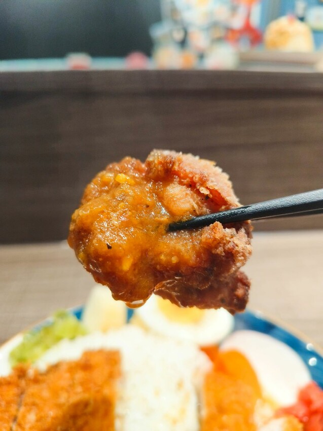 三重著名的香料咖哩搬遷新址，富有層次感的香料咖哩~