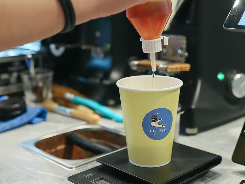 澳洲精品咖啡 OZZIE Coffee - 快速出杯、味道美好，你身邊的咖啡管家