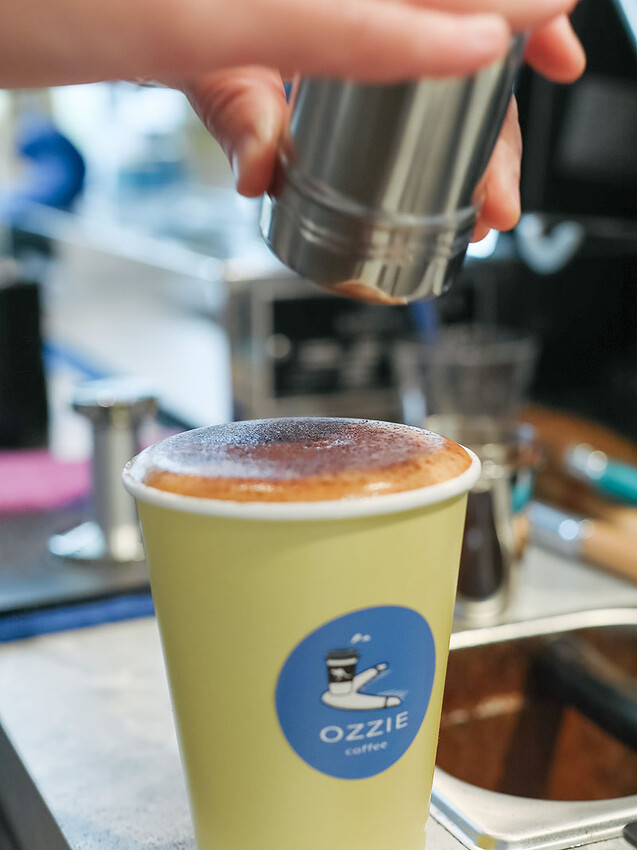 澳洲精品咖啡 OZZIE Coffee - 快速出杯、味道美好，你身邊的咖啡管家
