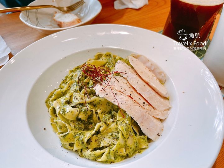 綠色植栽滿載，都市森林系的美食饗宴 ─ Vittaria Café 書帶蕨 - 魚兒 x 牽手明太子的「視」界旅行