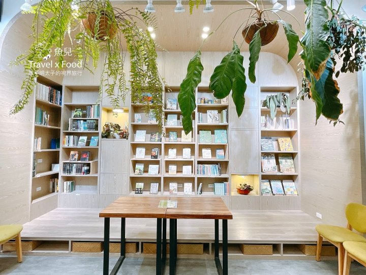 綠色植栽滿載，都市森林系的美食饗宴 ─ Vittaria Café 書帶蕨 - 魚兒 x 牽手明太子的「視」界旅行