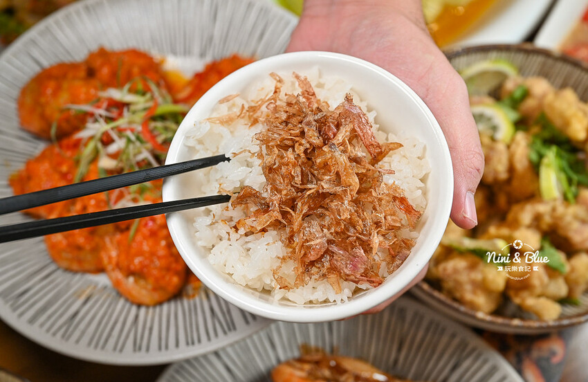 台中活蝦料理，整艘大船開進餐廳超浮誇，有包廂、好停車、近中清交流道 -妮妮布魯