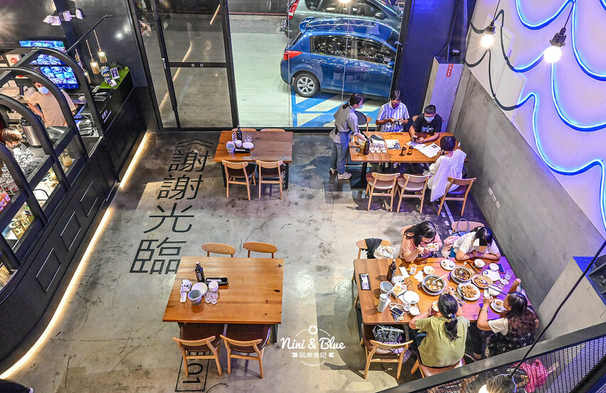 台中活蝦料理，整艘大船開進餐廳超浮誇，有包廂、好停車、近中清交流道 -妮妮布魯