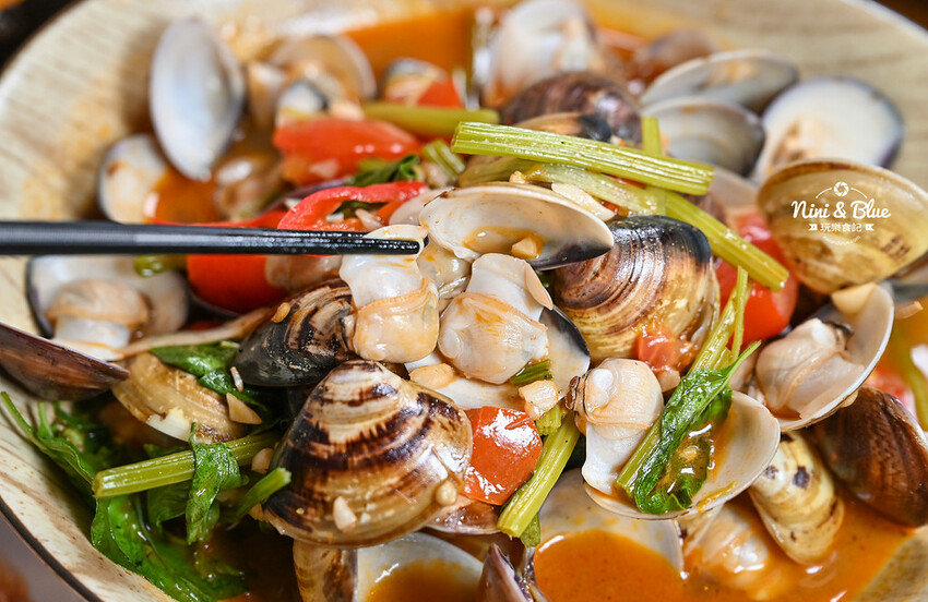 台中活蝦料理，整艘大船開進餐廳超浮誇，有包廂、好停車、近中清交流道 -妮妮布魯